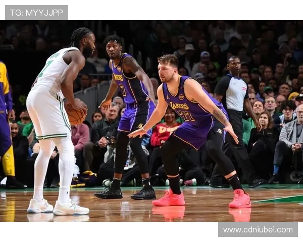 拉拉维亚谈防守挑战东契奇始终位列最难防球员前列